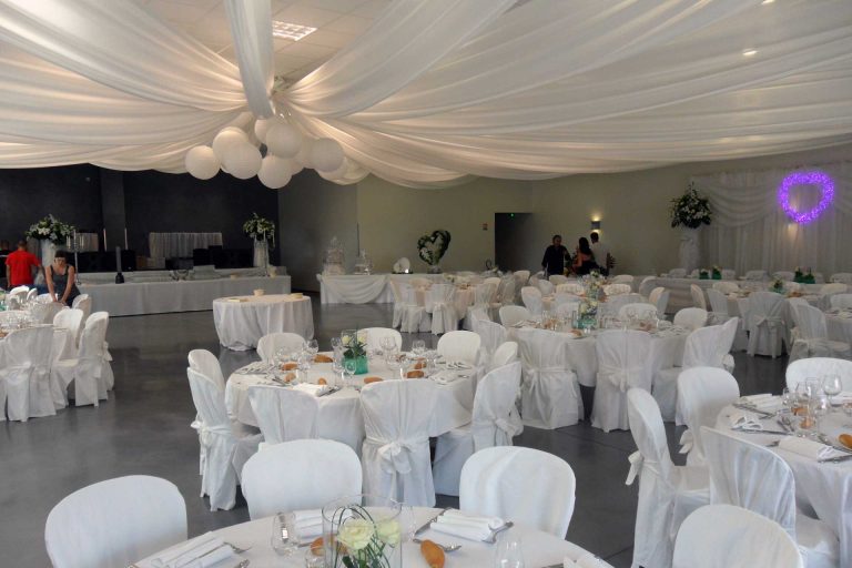 Une déco design pour sa salle de mariage