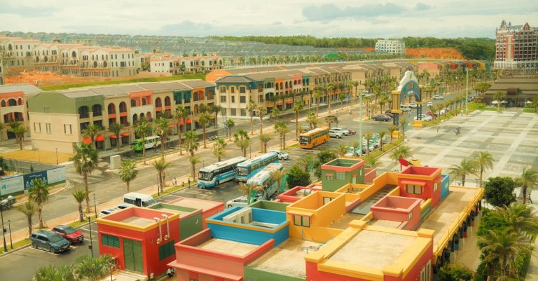 Qu&rsquo;est-ce que l&rsquo;architecture et l&rsquo;urbanisme transitoire ?