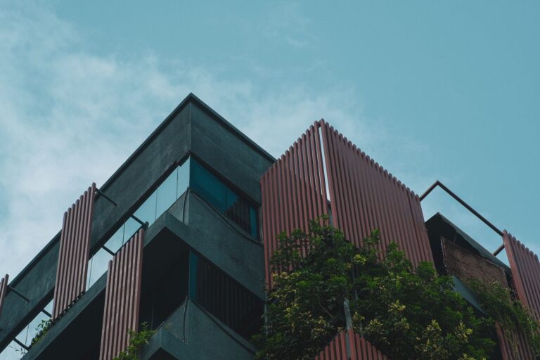 Comment l&rsquo;architecture influence-t-elle la société ?