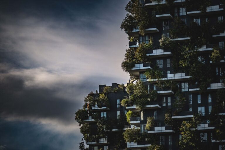 L&rsquo;architecture moderne : un mariage entre tradition et innovation?